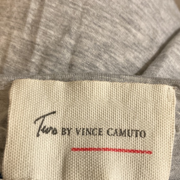 Two by Vince Camuto grey with red and blue pattern blouse - Picture 3 of 5